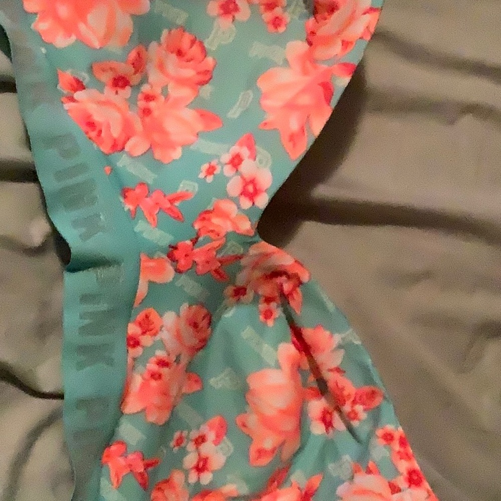 Bra - Picture 3 of 4
